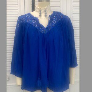 Summer Crown & Ivy Cobalt Royal Blue Summer Cool Top  fits like loose Sz. M